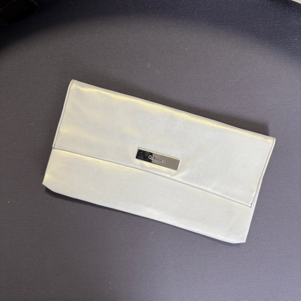 Calvin Klein White Clutch